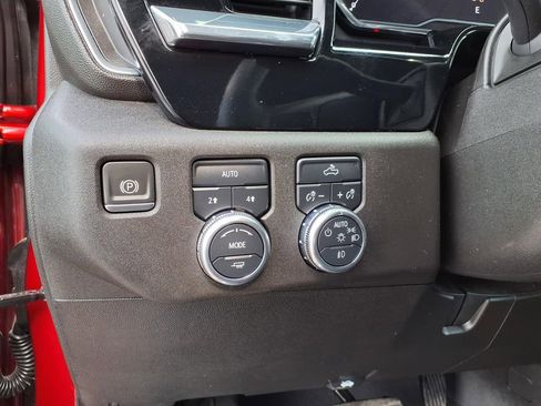 Used 2024 GMC Sierra 1500 Elevation AWD/4WD image 25