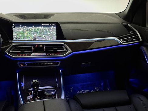 Used 2022 BMW X5 xDrive40i w/ Premium Package image 28