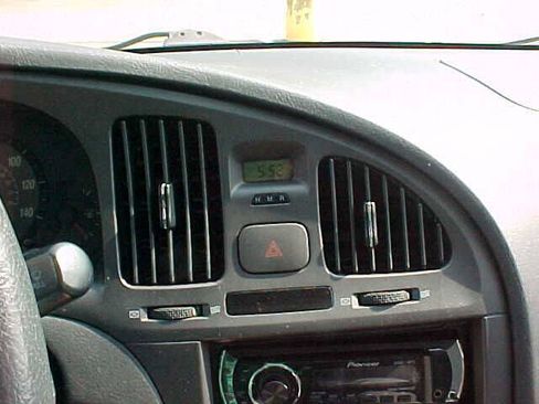 Used 2005 Hyundai Elantra GLS FWD image 29