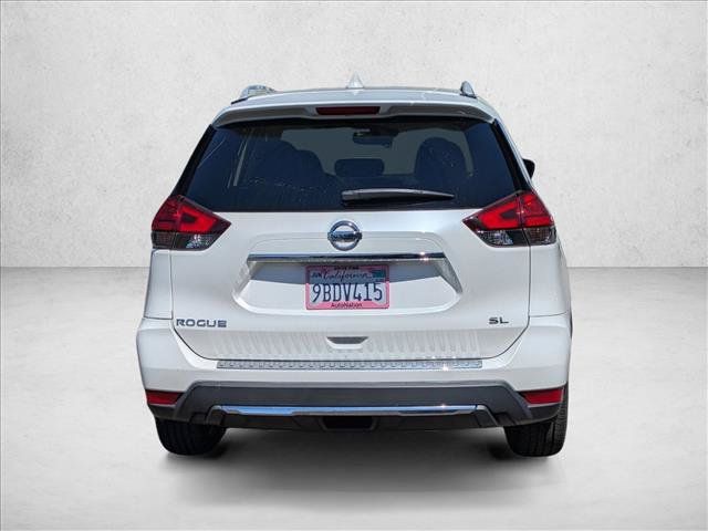 Used 2017 Nissan Rogue SL w/ SL Premium Package FWD image 7