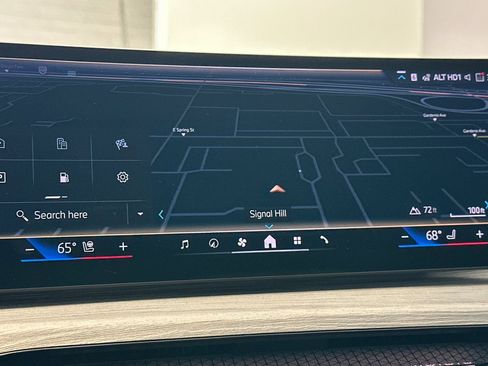 New 2026 BMW 330i Sedan w/ Premium Package image 22