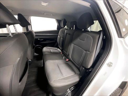 Used 2022 Hyundai Tucson Blue image 15