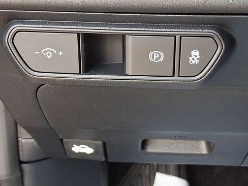 Certified 2025 Kia K4 FWD image 24