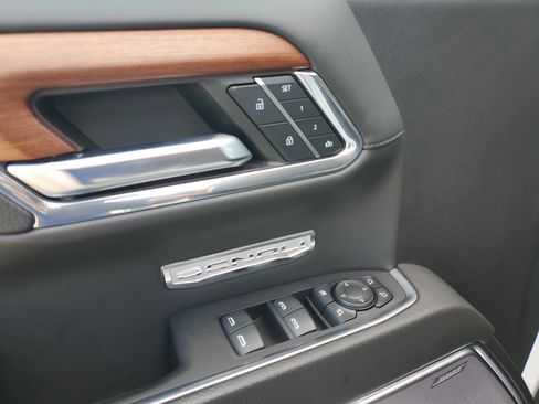 Used 2023 GMC Sierra 1500 Denali w/ Denali Reserve Package image 28