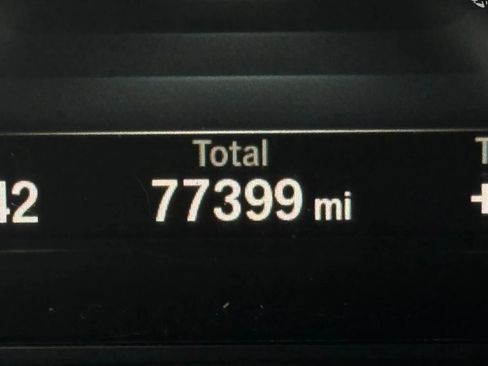 Used 2018 BMW X6 sDrive35i RWD image 13