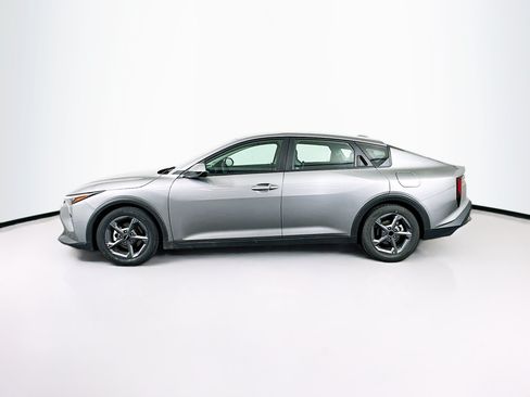 Used 2025 Kia K4 FWD image 4