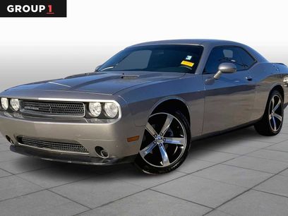 Used 2014 Dodge Challenger SXT