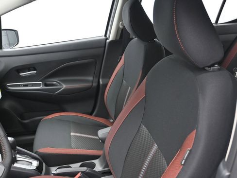 New 2025 Nissan Versa SR w/ Trunk Package FWD image 12