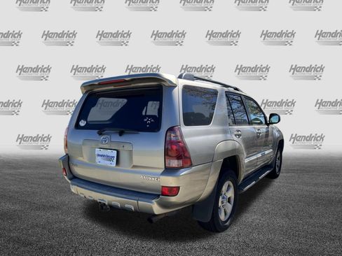 Used 2004 Toyota 4Runner SR5 image 11