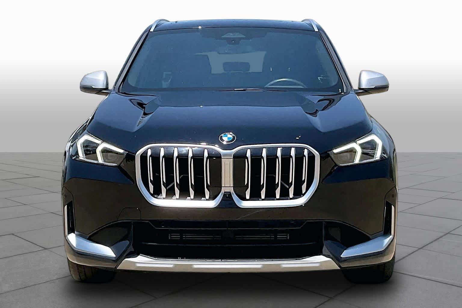 Used 2024 BMW X1 xDrive28i w/ Technology Package AWD/4WD image 4