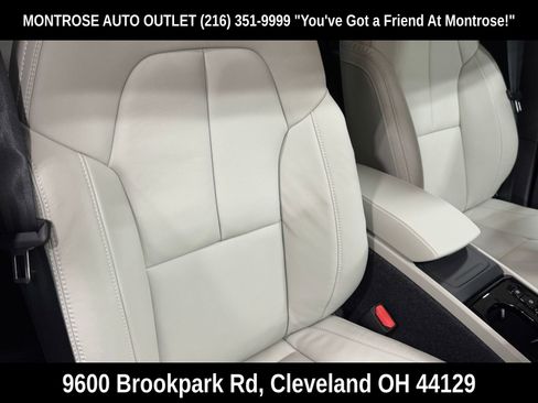 New 2026 Volvo XC40 B5 Plus w/ Protection Package Premier image 45