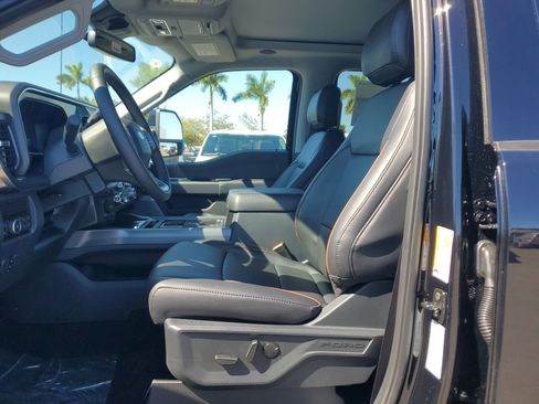 New 2026 Ford F350 Lariat w/ Black Appearance Package AWD/4WD image 12