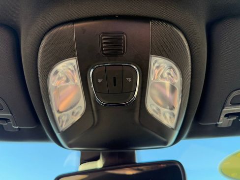 Used 2024 Jeep Compass Limited image 53