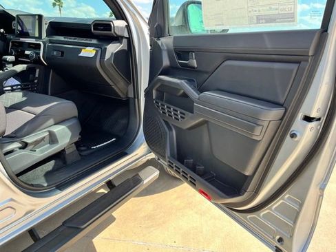 New 2026 Toyota Tacoma SR AWD/4WD image 21