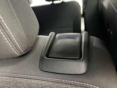 Used 2024 Chevrolet Traverse LT FWD image 20