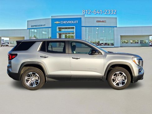 Used 2025 GMC Terrain Elevation image 8
