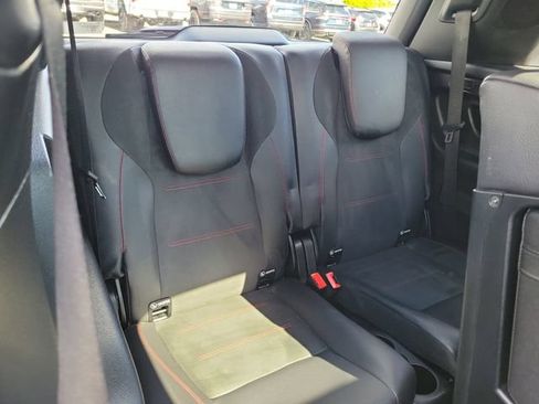 Used 2020 Mercedes-Benz GLB 250 4MATIC image 23
