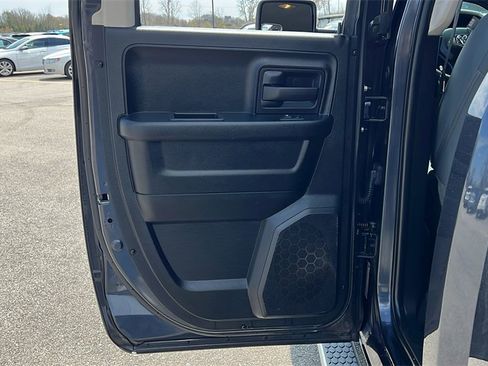 Used 2018 RAM 1500 Tradesman image 28