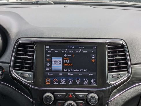 Used 2021 Jeep Grand Cherokee Limited AWD/4WD image 20