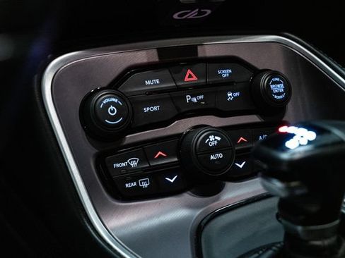 Used 2021 Dodge Challenger GT w/ Blacktop Package AWD/4WD image 27