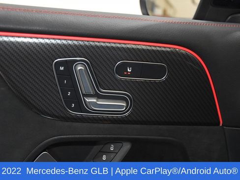 Used 2022 Mercedes-Benz GLB 35 AMG 4MATIC image 22