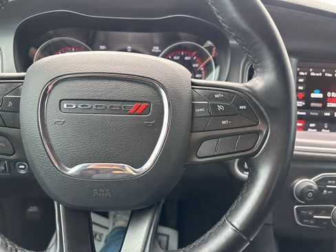 Used 2023 Dodge Charger SXT RWD image 28