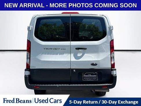 Used 2025 Ford Transit 250 Low Roof w/ Exterior Upgrade Package RWD image 8