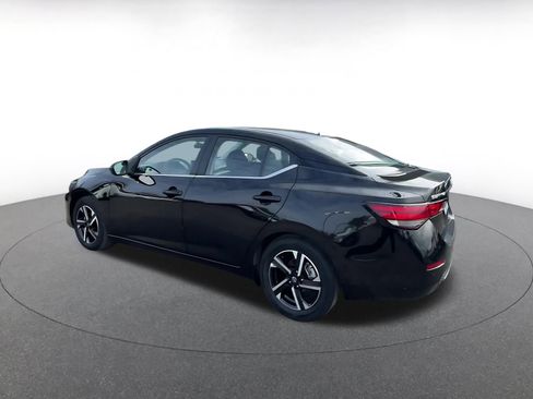 Used 2025 Nissan Sentra SV image 10