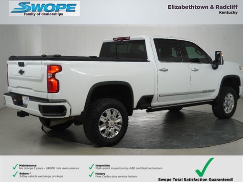 Used 2024 Chevrolet Silverado 2500 High Country w/ High Country Premium Package image 4