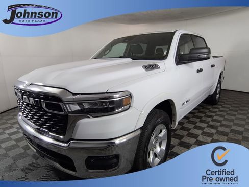 Certified 2025 RAM 1500 Big Horn AWD/4WD image 1
