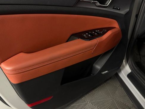 Used 2023 Kia Sportage SX image 26