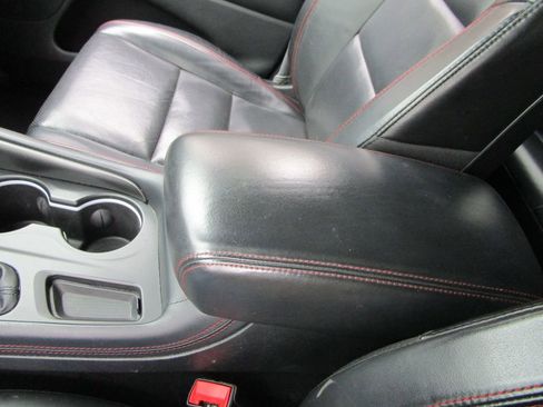 Used 2024 Dodge Durango GT image 36