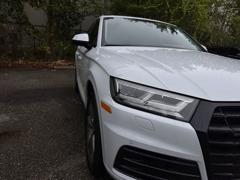 Used 2019 Audi Q5 2.0T Premium Plus w/ Premium Plus Package AWD/4WD image 23