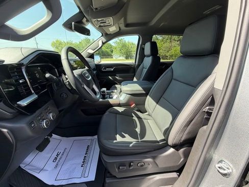 New 2026 GMC Sierra 1500 SLT AWD/4WD image 15