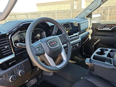 New 2026 GMC Sierra 1500 Elevation image 12