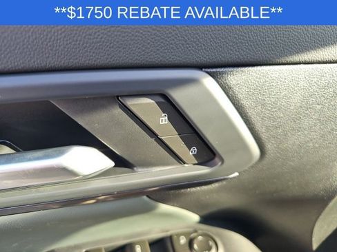 New 2026 GMC Terrain AT4 w/ Technology Package II AWD/4WD image 31