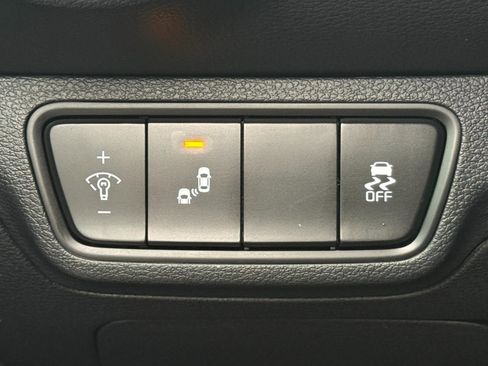 Used 2022 Kia Forte GT-Line w/ GT-Line Premium Package image 21