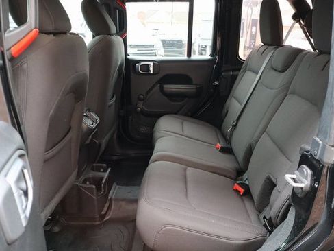Used 2022 Jeep Wrangler Unlimited Sport AWD/4WD image 38