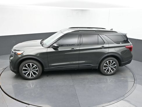 Used 2024 Ford Explorer ST-Line w/ Class IV Trailer Tow Package AWD/4WD image 44
