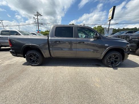 New 2026 RAM 1500 Big Horn AWD/4WD image 6