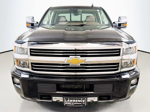 Used 2016 Chevrolet Silverado 2500 High Country w/ Duramax Plus Package AWD/4WD image 2