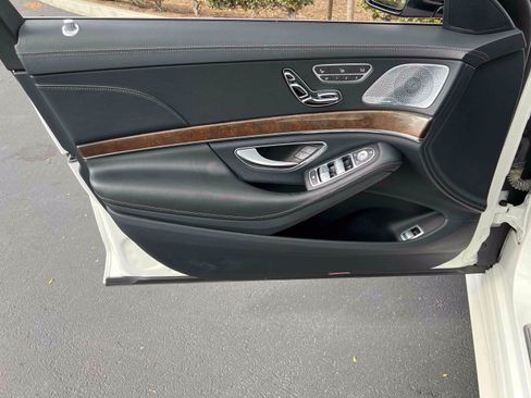 Used 2015 Mercedes-Benz S 550 Sedan image 52
