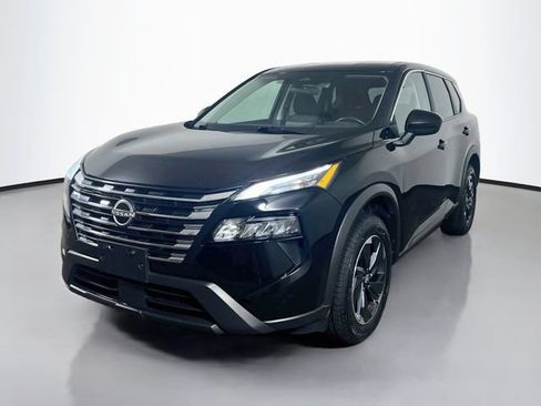 Used 2025 Nissan Rogue SV FWD image 5