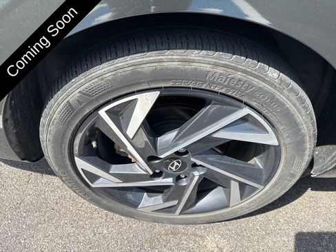 Used 2024 Hyundai Elantra SEL w/ Convenience Package FWD image 20