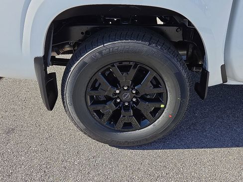 New 2026 Nissan Frontier SV w/ Tow Package image 7