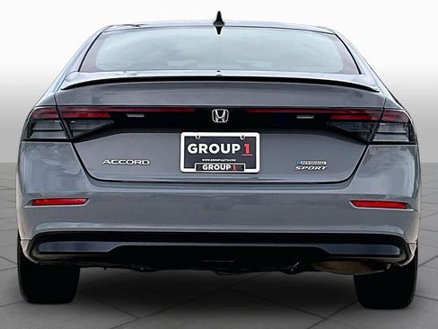 Used 2024 Honda Accord Sport image 5