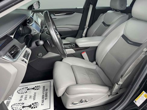 Used 2016 Cadillac XTS Premium FWD image 10