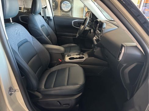 Used 2024 Ford Bronco Sport Outer Banks w/ Tech Package AWD/4WD image 33