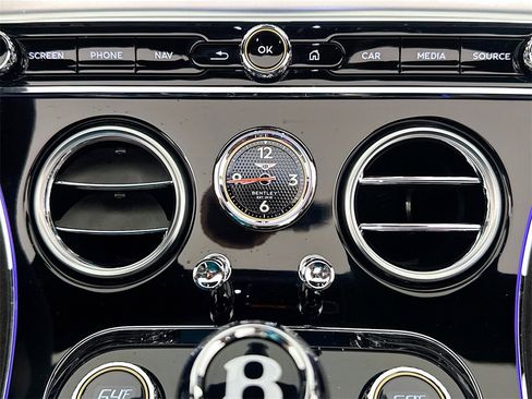 Used 2022 Bentley Continental GT Speed image 26
