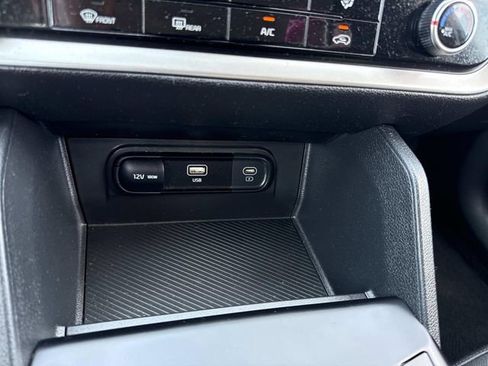 Used 2024 Kia Sportage LX image 26